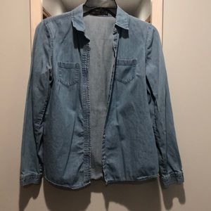 Chambray Limited Button Down